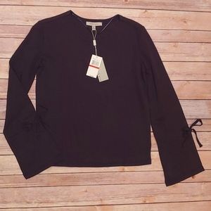 NWT Navy Bell Sleeve Grey & Gray Top - XS